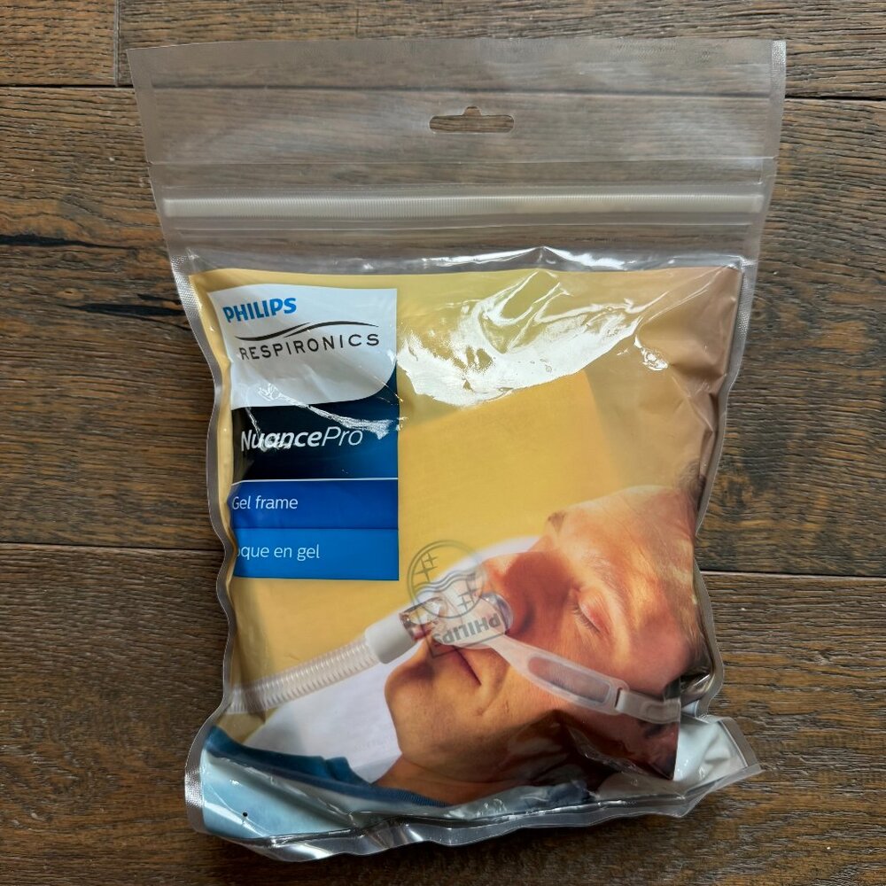 PHILIPS RESPIRONICS Nuance Pro Pillows Mask System With Headgear 1105167